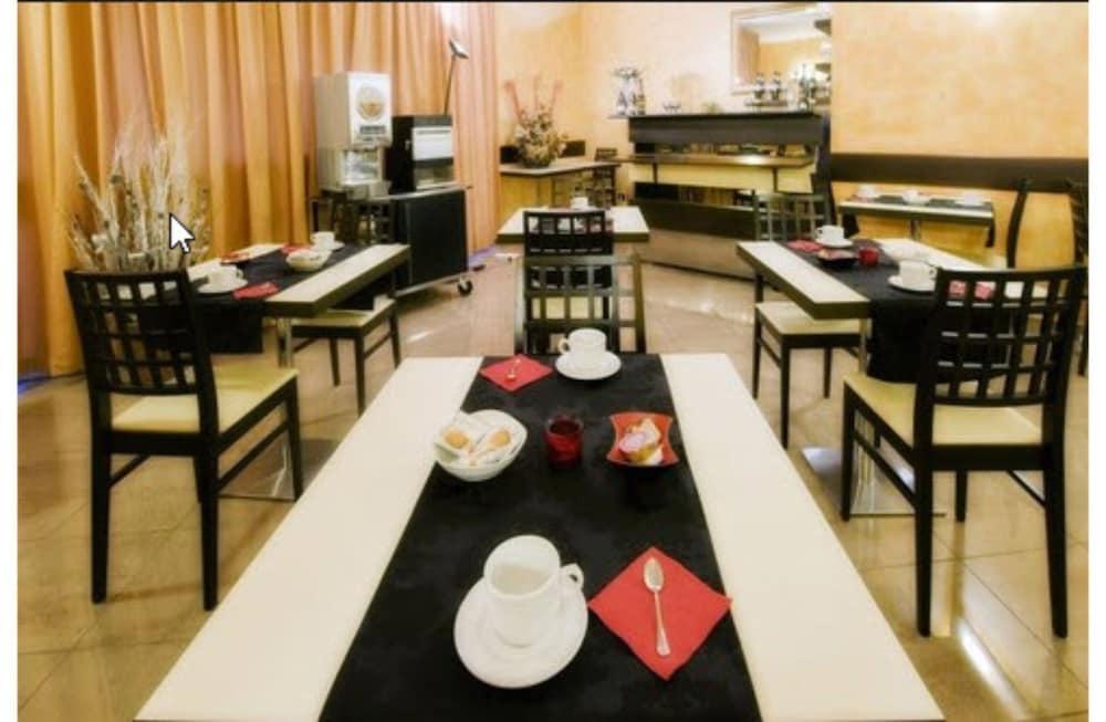 Hotel Bright 로마 외부 사진